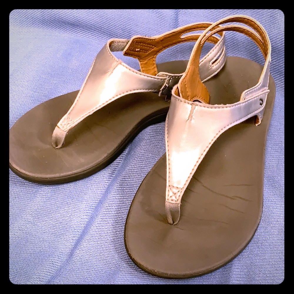 OluKai sandals